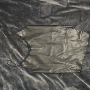 3/15 🦇 ZARA black leather and knit top